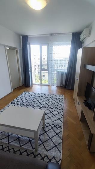 Apartament decomandat în Magheru
