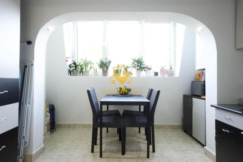Apartament cu 2 camere decomandat în Zorilor