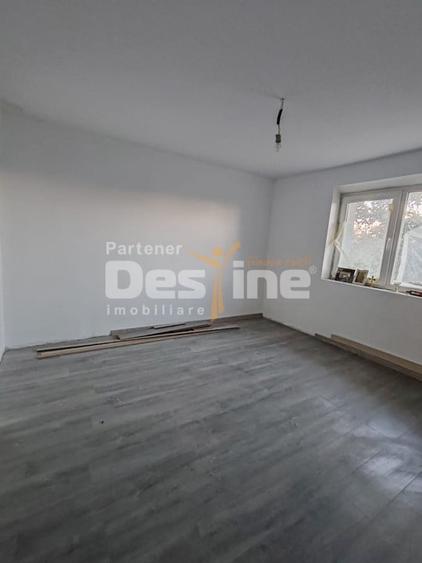 Casă individuală cu 3 camere cu Teren 1800 Mp în Brodoc