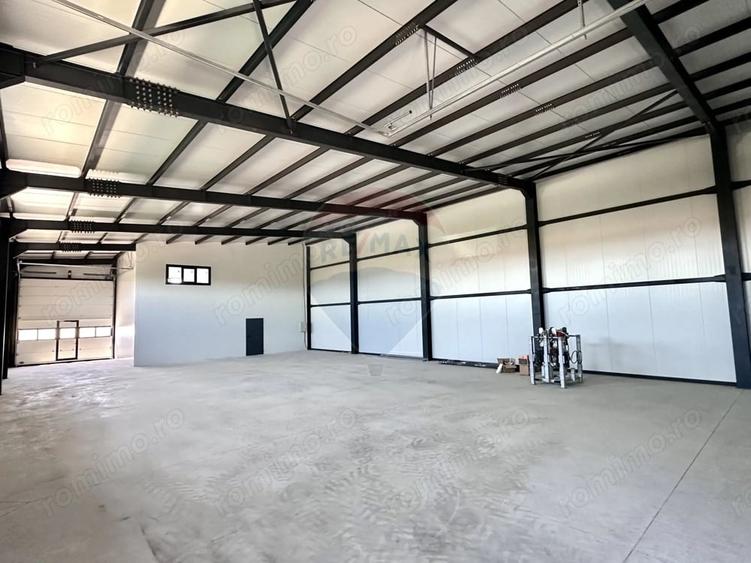 Spațiu comercial, de 425 mp, în Domnești