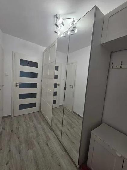apartament 3 camere/semidecomandat/mobilat/utilat - 8