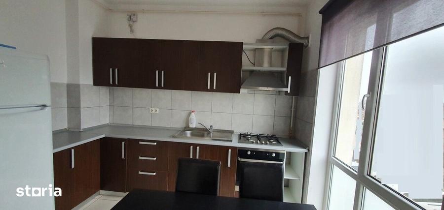 Apartament cu 3 camere decomandat în Nord