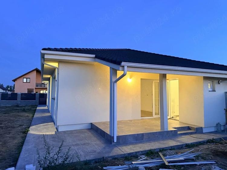 Casă cu Teren 346 Mp în Șag