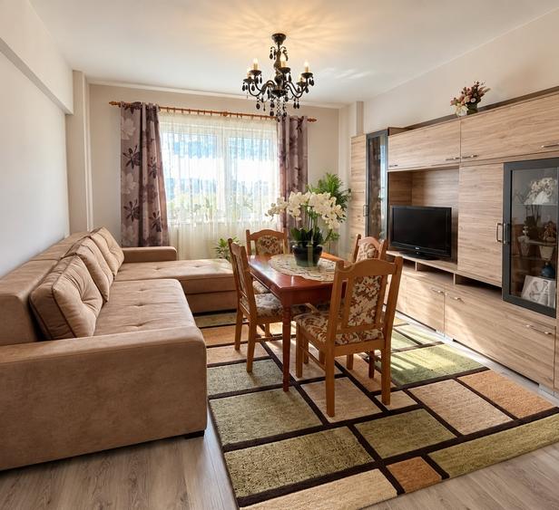 Apartament cu 4 camere decomandat, mobilat în Mănăștur