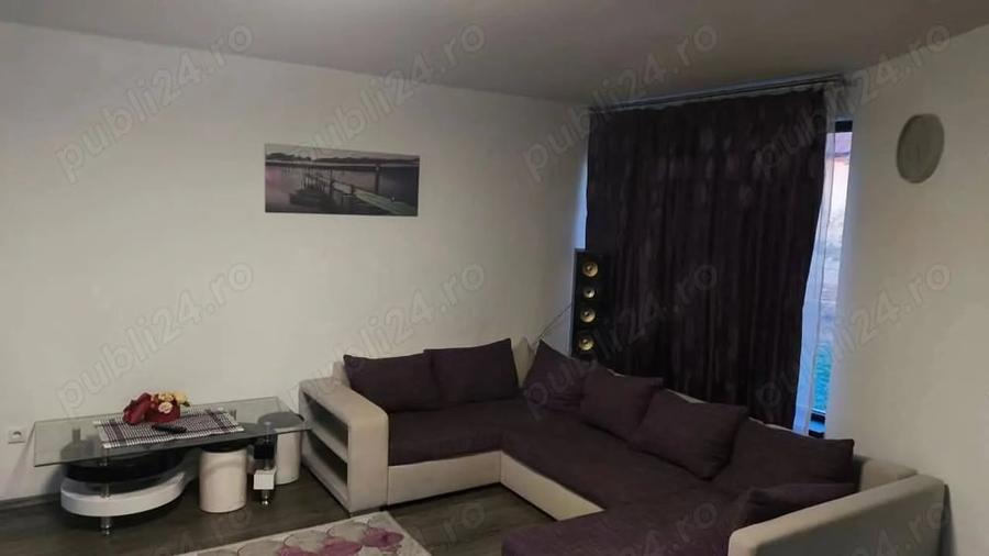 Casă cu 4 camere cu Teren 2064 Mp în Cenad