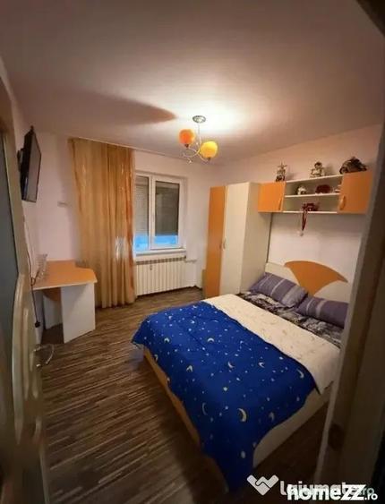 Apartament 2 camere RENOVAT str ISACCEI -Etajul- 4 - 10