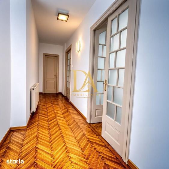 Spațiu comercial, de 120 mp, în Centrul Civic