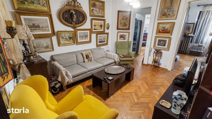 Apartament cu 3 camere în Centrul Civic