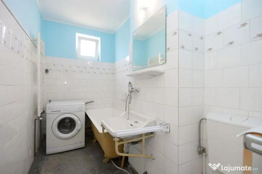 Apartament cu 2 camere semidecomandat în Teilor
