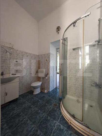Cladire istorica, 175mp-5 camere, etaj 1,  1538Euro/ mp ,  zona Sinaia - 7