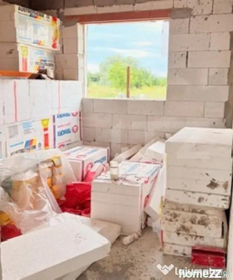 Casă cu 4 camere cu Teren 470 Mp în Central