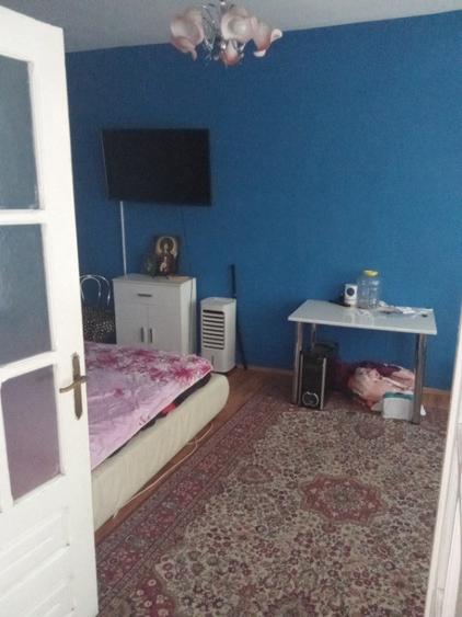 Casă cu 4 camere cu Teren 160 Mp în Central