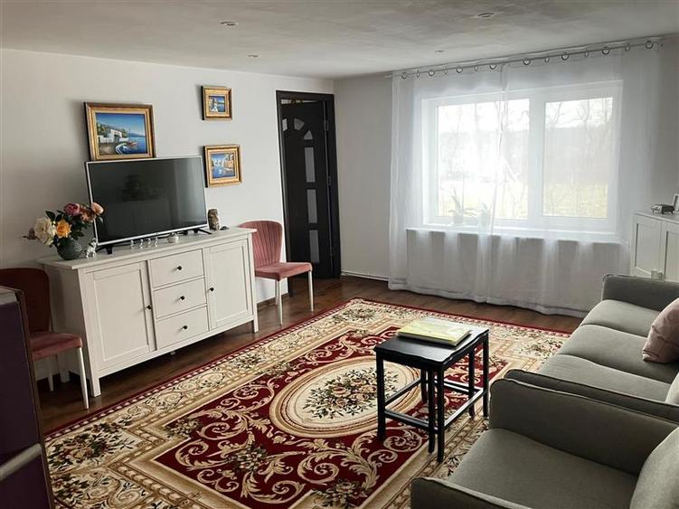Casă cu 4 camere cu Teren 1263 Mp în Țigănași