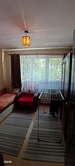 Apartament cu 3 camere în Iosia