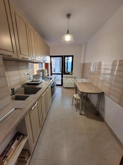 Decebal birou 3 camere