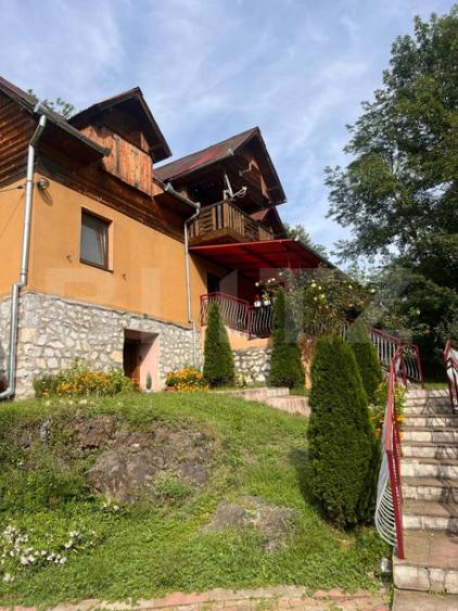 Casă cu 4 camere cu Teren 1809 Mp în Ocoliș