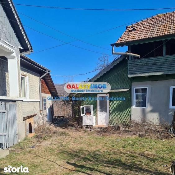 Apartament cu 4 camere în Izvoarele