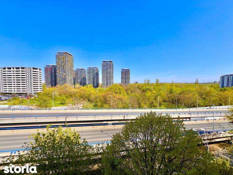 Apartament cu 3 camere, mobilat în Văcăresti