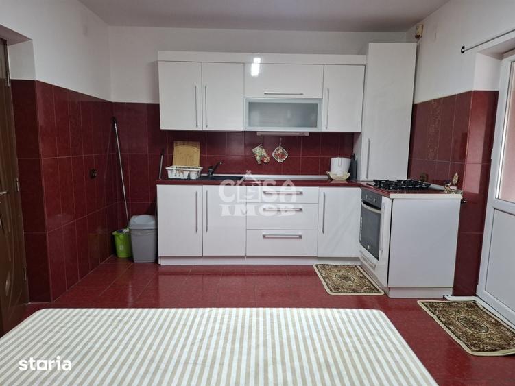 Casă cu 4 camere cu Teren 452 Mp în Aninoasa