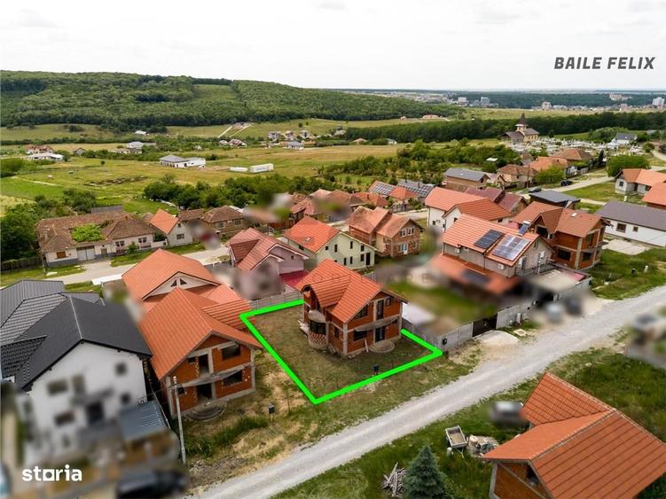 Casă cu 4 camere cu Teren 300 Mp în Betfia