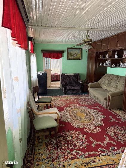 Casă cu 4 camere cu Teren 1386 Mp în Sohatu