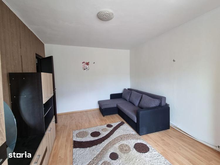 Apartament cu 2 camere decomandat, mobilat în Central