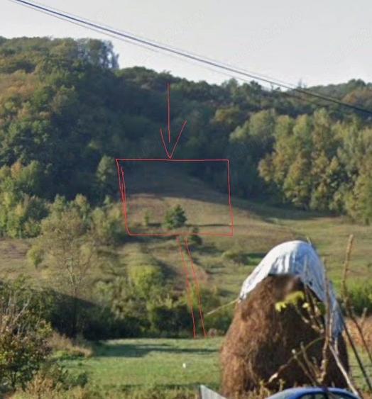 Teren de 5400 mp, în Luncani