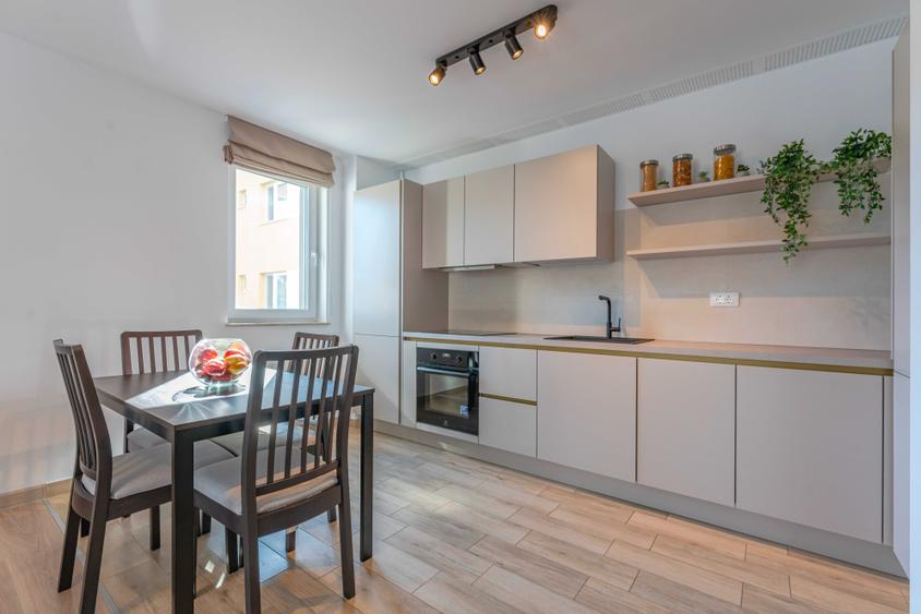Apartament cu 2 camere decomandat în Drumul Carului