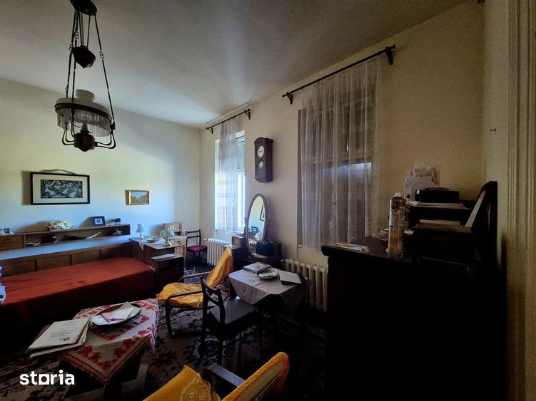 Casă cu 3 camere cu Teren 2753 Mp în Șercaia