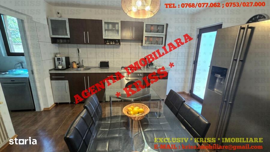 Casă cu 4 camere cu Teren 330 Mp în Central