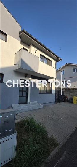 Duplex cu 4 camere cu Canalizare în Domnești