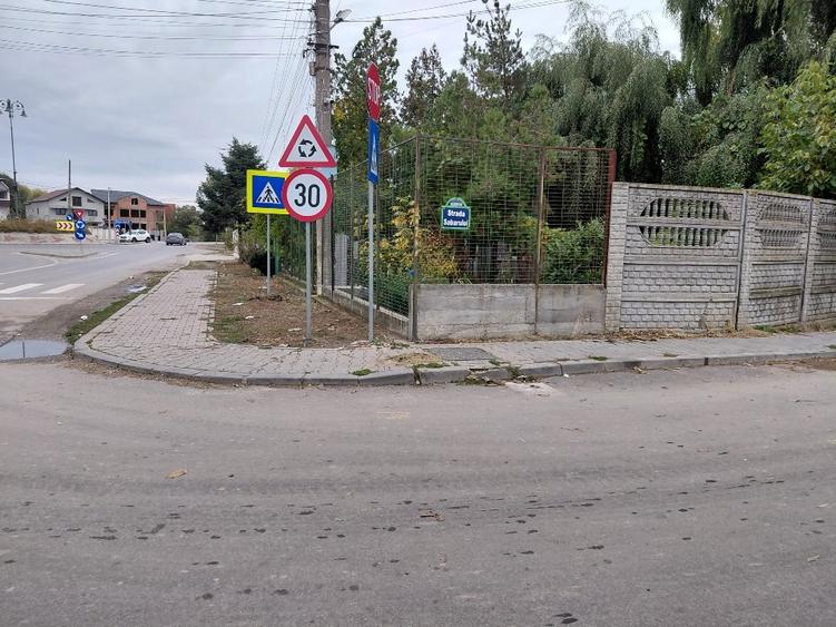 Teren Construcții intravilan de 7253 mp, în Central