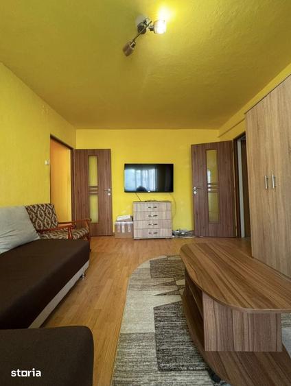 Apartament cu 2 camere semidecomandat în Telegrafului