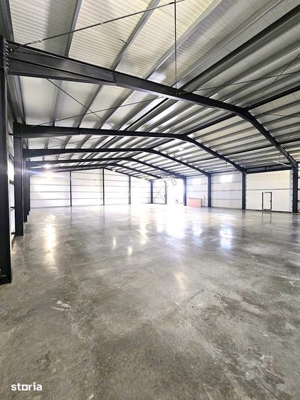 Spațiu comercial, de 1,720 mp, în Nord