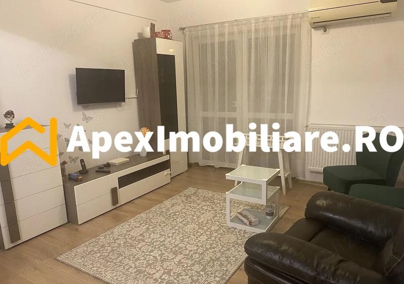 Apartament cu 3 camere semidecomandat, mobilat în Gara de Nord