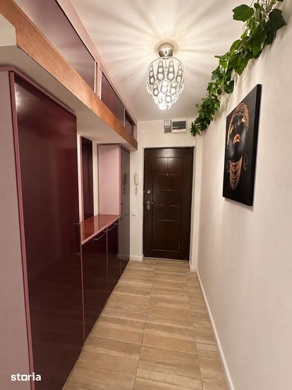 Apartament cu 2 camere semidecomandat, mobilat în Km 4