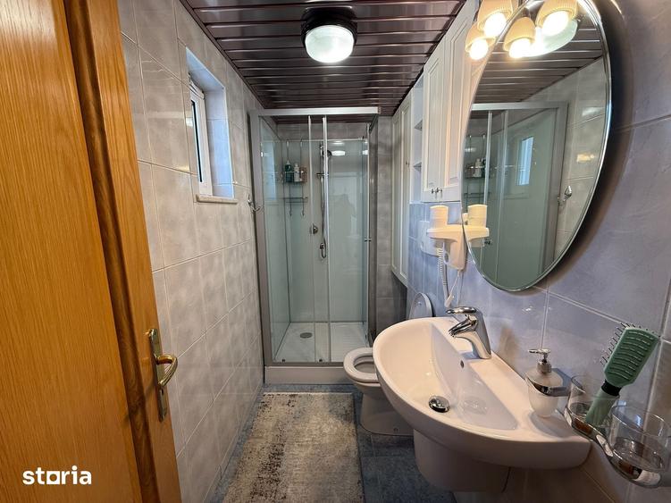 Apartament cu 7 camere în Floreasca