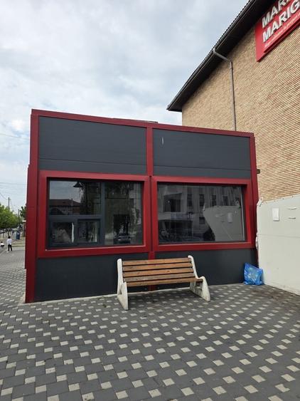 Spațiu comercial, de 80 mp, în Central