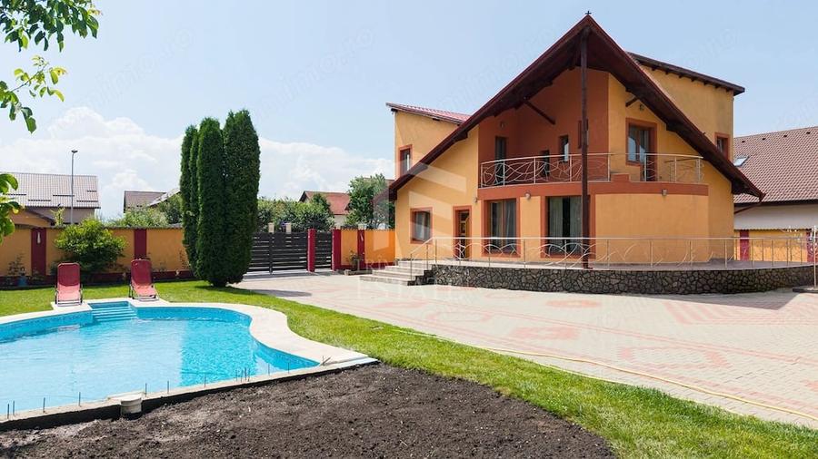 Casă cu 5 camere cu Teren 550 Mp în Bod