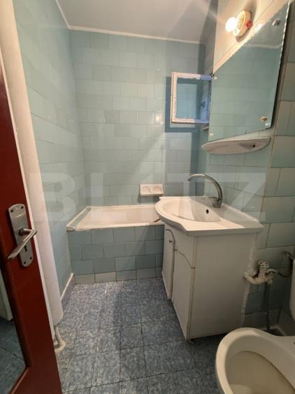 Apartament cu 2 camere decomandat în Micro 13