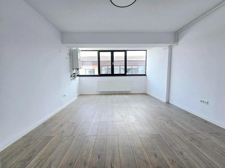 Apartament cu 4 camere decomandat în Dobroești
