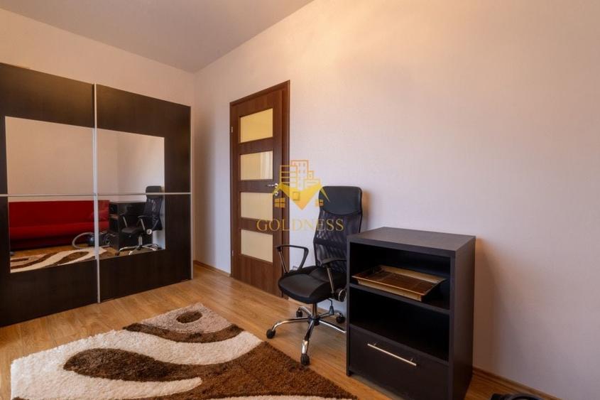 Apartament cu 3 camere semidecomandat, mobilat în Zorilor