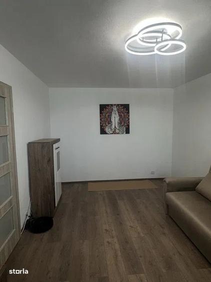 Apartament cu 2 camere decomandat în Ștefan cel Mare