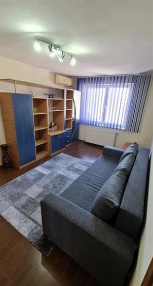 Apartament 2 Camere Decomandat Aparatorii Patriei - 1