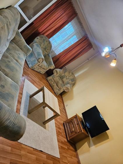 Apartament cu 2 camere decomandat în Crângași