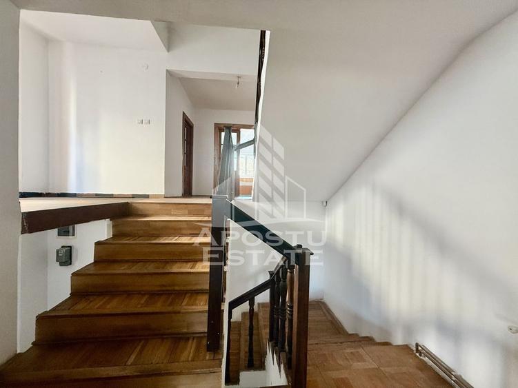 Casă cu 4 camere cu Teren 269 Mp în Simion Bărnuțiu