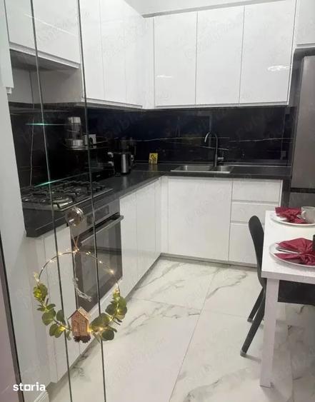 Apartament cu 2 camere decomandat în Centrul Civic