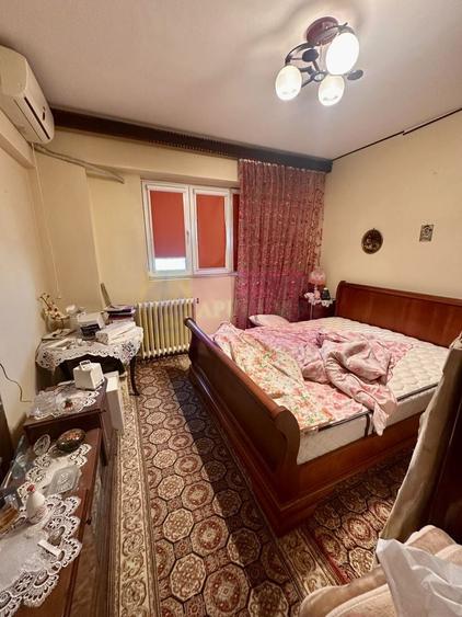 Apartament cu 3 camere decomandat în Iancului