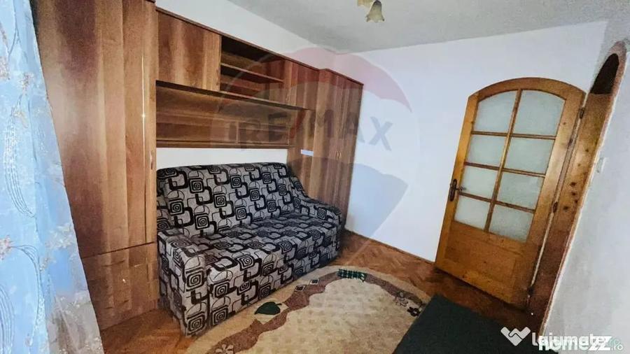 Apartament cu 2 camere semidecomandat în Rogerius