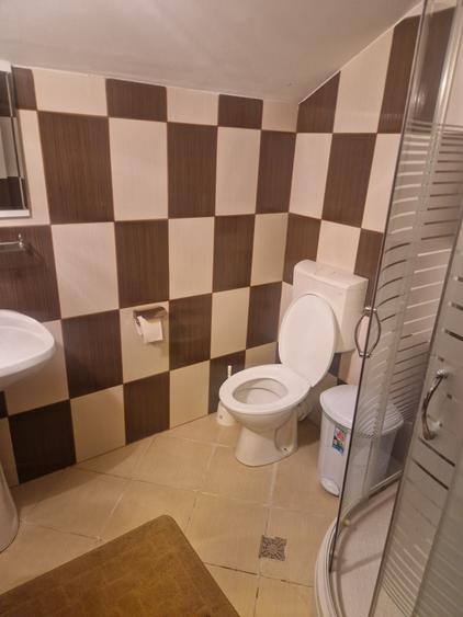 Apartament decomandat în Romanești
